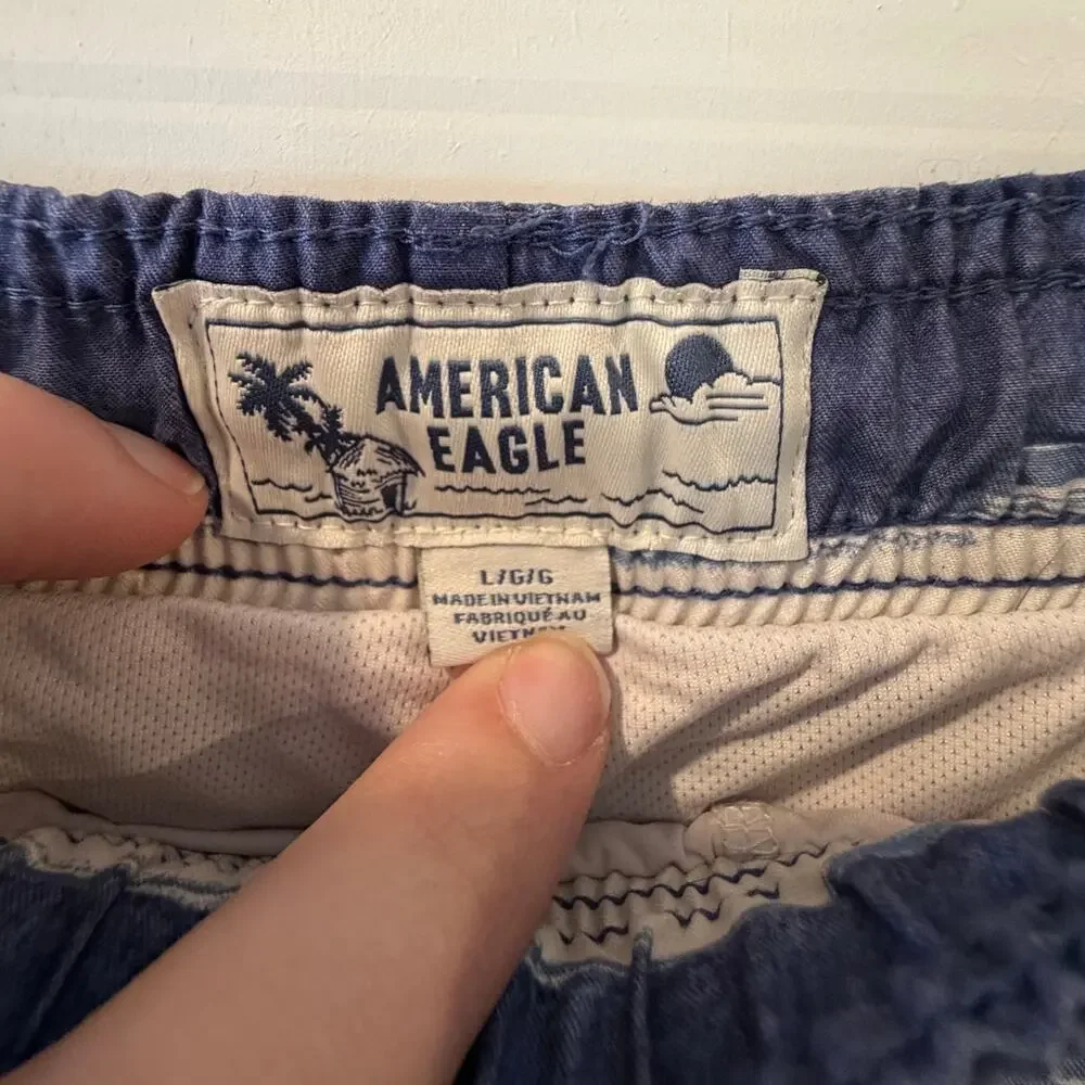 American Eagle Outfitters waist 17